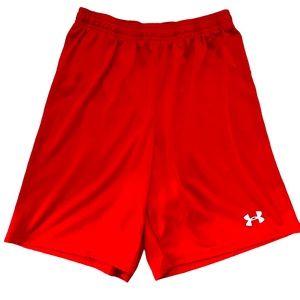 Under Armour Shorts - Medium
